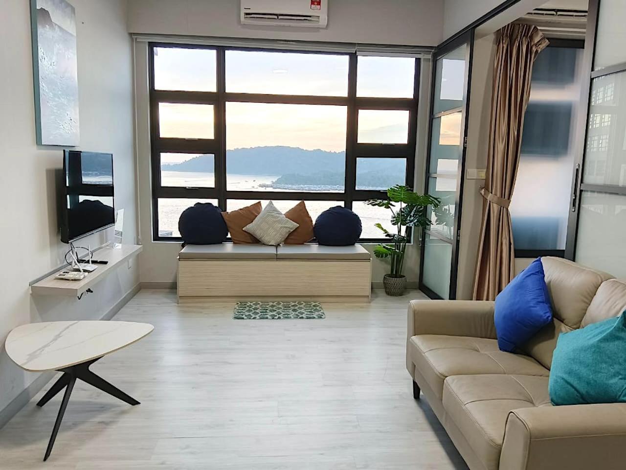 Sabahsuite@Jesselton Quay Kota Kinabalu Luaran gambar