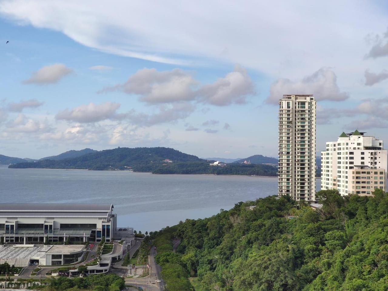 Sabahsuite@Jesselton Quay Kota Kinabalu Luaran gambar